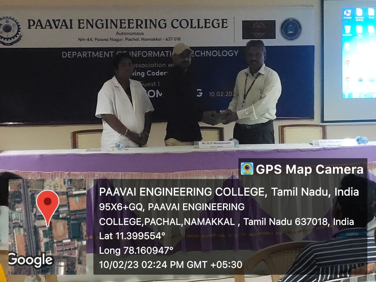 52ad7ff9-437a-4187-b7f9-8d50df5d2311